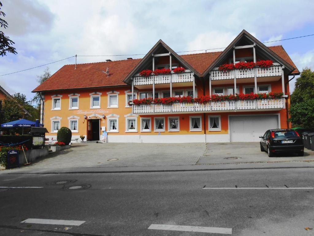 Landgasthof Schutzen Hotel Tengen Esterno foto